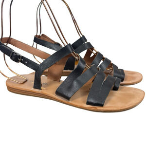Lucky Brand Leather Black Gladiator Sandals Toe Rink Strappy Shoes Flats sz 9.5